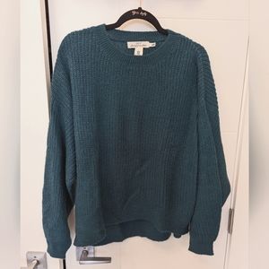 H and M sweater